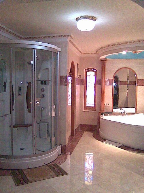 'bath' Casas particulares are an alternative to hotels in Cuba. Check our website cubaparticular.com often for new casas.