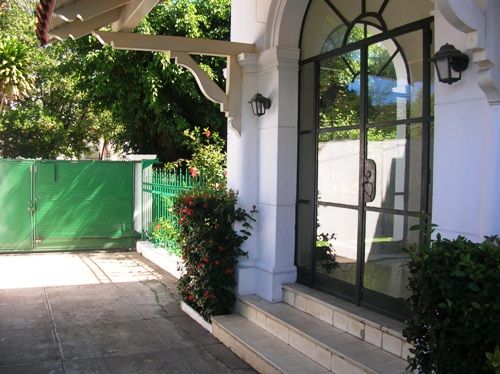 'Corridor' Casas particulares are an alternative to hotels in Cuba. Check our website cubaparticular.com often for new casas.