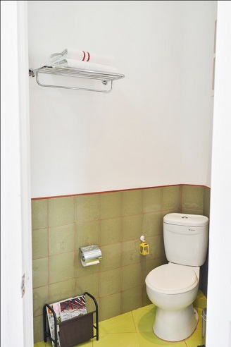 'Bathroom 6' Casas particulares are an alternative to hotels in Cuba. Check our website cubaparticular.com often for new casas.