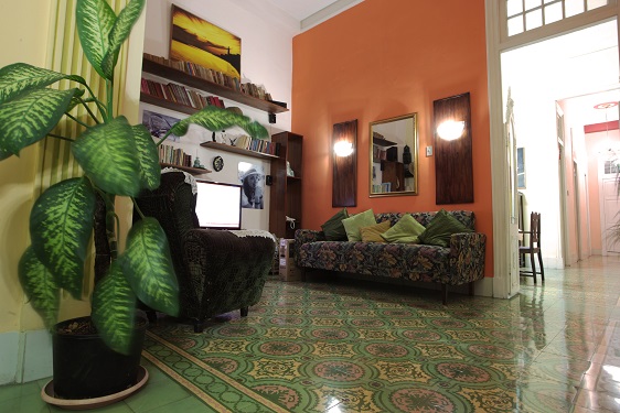 'Sala de estar' Casas particulares are an alternative to hotels in Cuba. Check our website cubaparticular.com often for new casas.