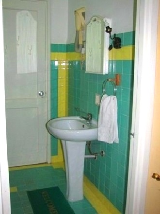 'Bathroom 1' Casas particulares are an alternative to hotels in Cuba. Check our website cubaparticular.com often for new casas.