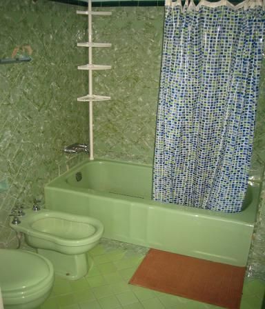 'Bao1' Casas particulares are an alternative to hotels in Cuba. Check our website cubaparticular.com often for new casas.