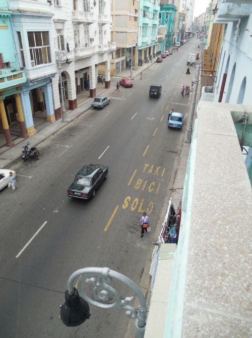 'balcon_2' Casas particulares are an alternative to hotels in Cuba. Check our website cubaparticular.com often for new casas.