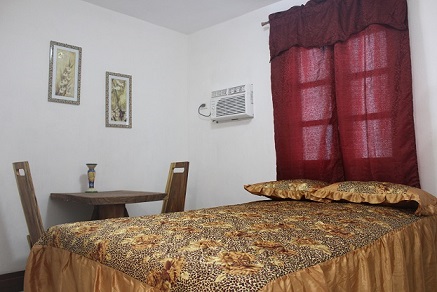 'very clean rooms' Casas particulares are an alternative to hotels in Cuba. Check our website cubaparticular.com often for new casas.