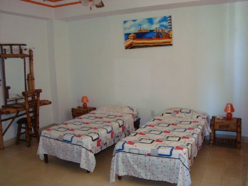 'Habitacin1' Casas particulares are an alternative to hotels in Cuba. Check our website cubaparticular.com often for new casas.